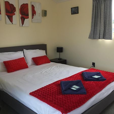 Otorohanga Kiwi Holiday Park Exteriör bild