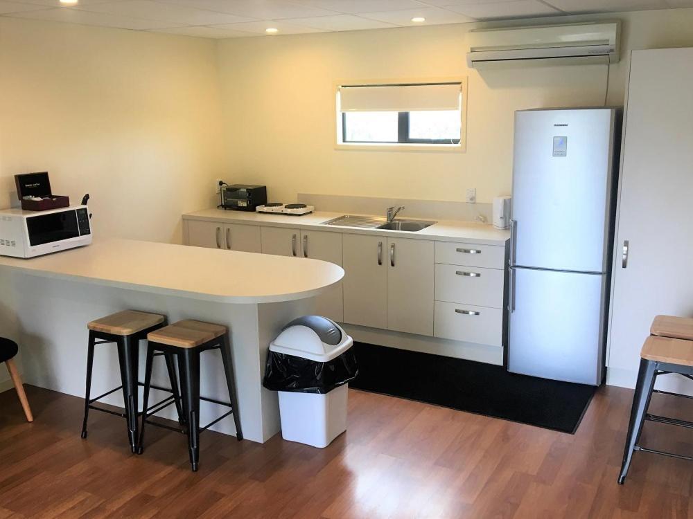 Otorohanga Kiwi Holiday Park Exteriör bild